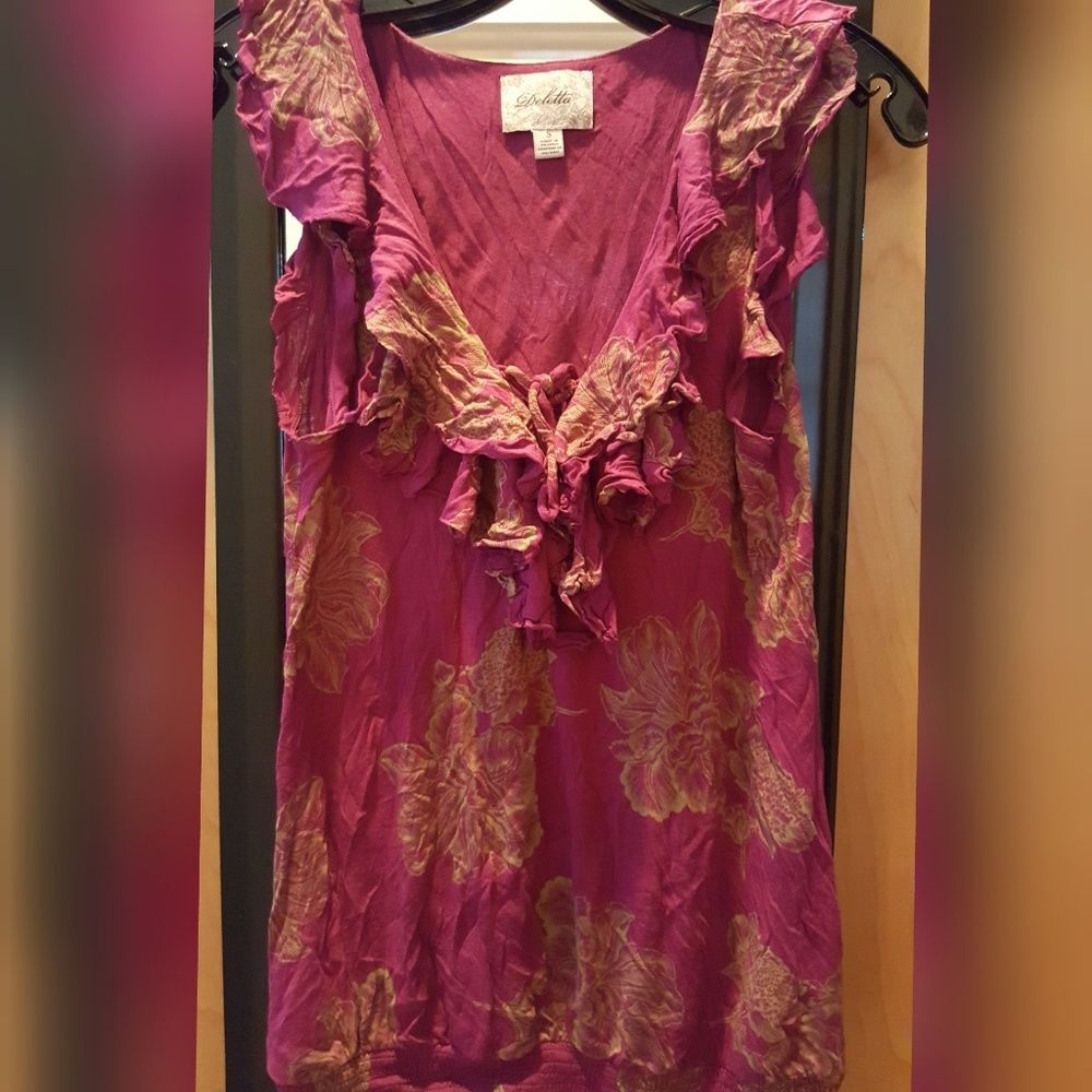 Anthropologie purple pink & gold floral tank Size Small